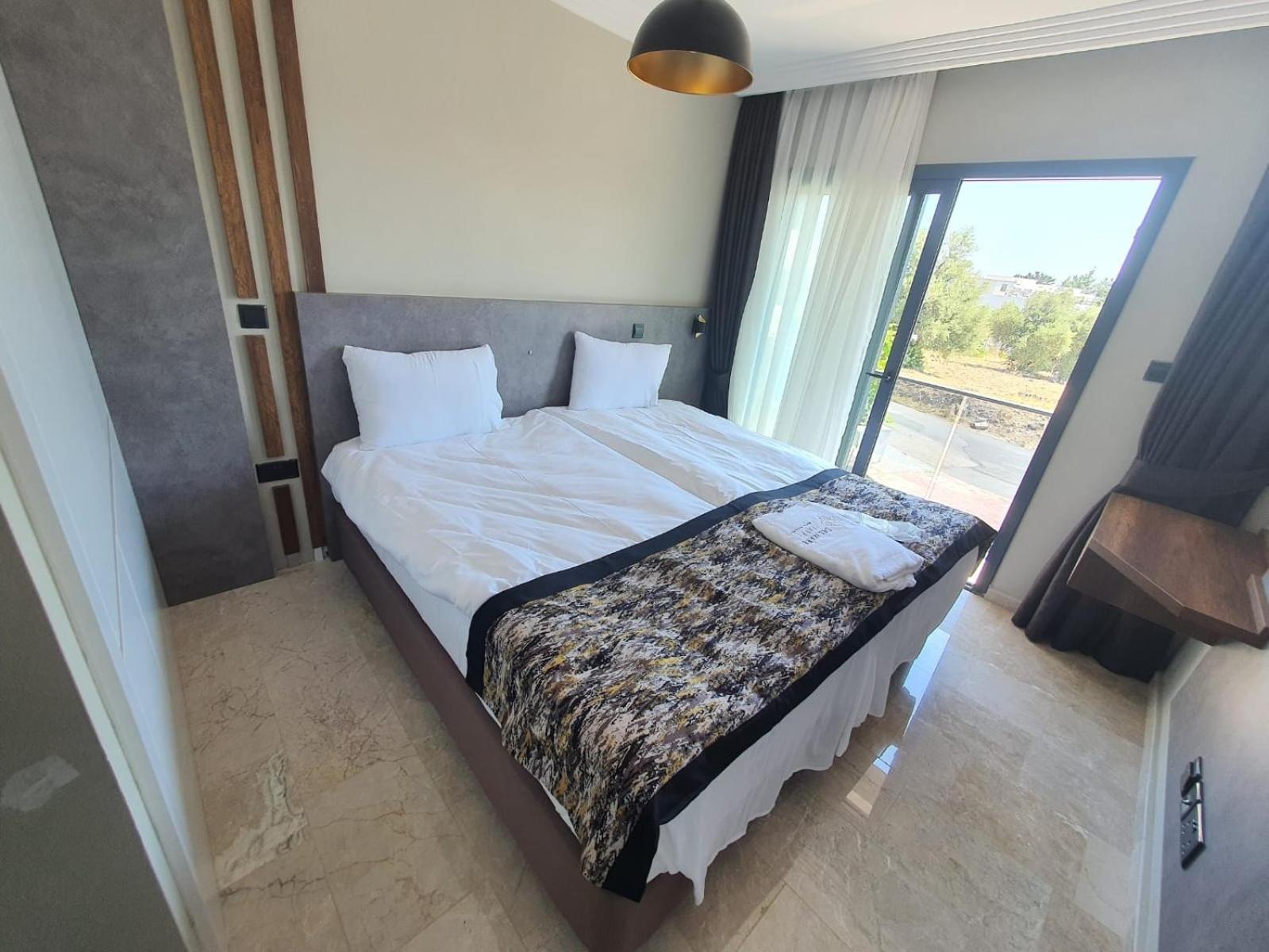Del Mare Park Hotel Kyrenia  Exterior foto